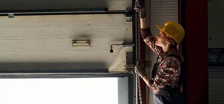 Addressing Common Garage Door Stoppage Issues in Tumwater, WA